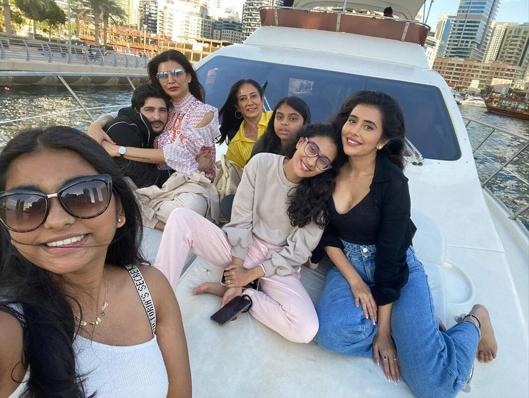 Unmissable pictures of Sushmita Sen and her family from her yacht party