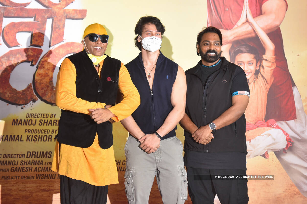 Dehati Disco: Poster launch | Photogallery - ETimes