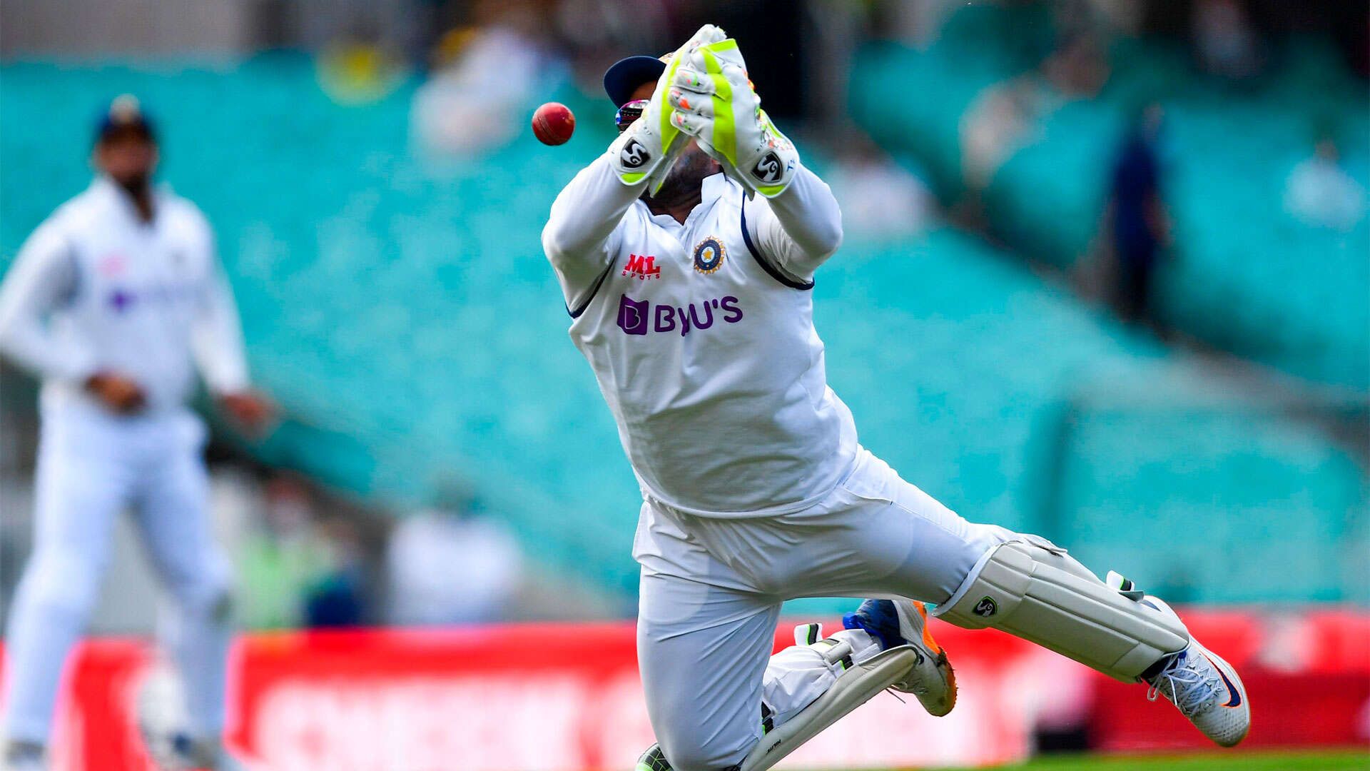 Crickets Latest Head Scratcher Indias Decision On Pants Runs - u1h4ysi
