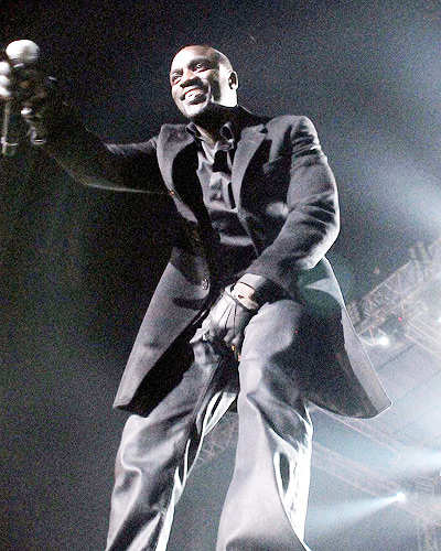 Akon live in concert