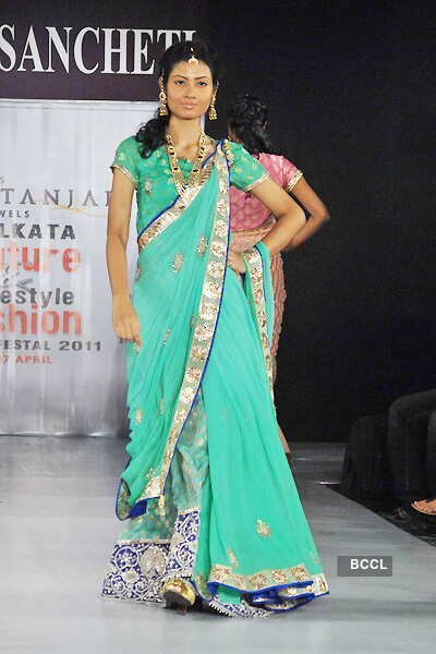 LFW: Shruti Sancheti 
