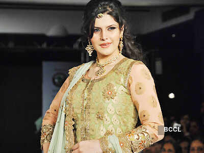 LFW: Shruti Sancheti 