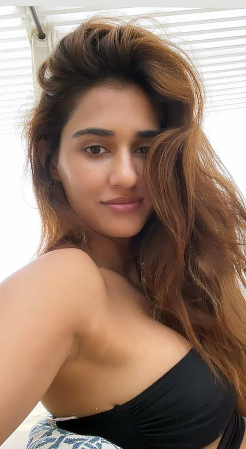 New pictures of Disha Patani in a short shimmery dress will make your hearts skip a beat