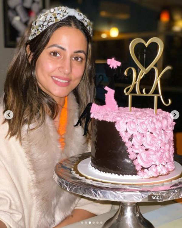 Actress Hina Khan celebrates her 12 years in industry