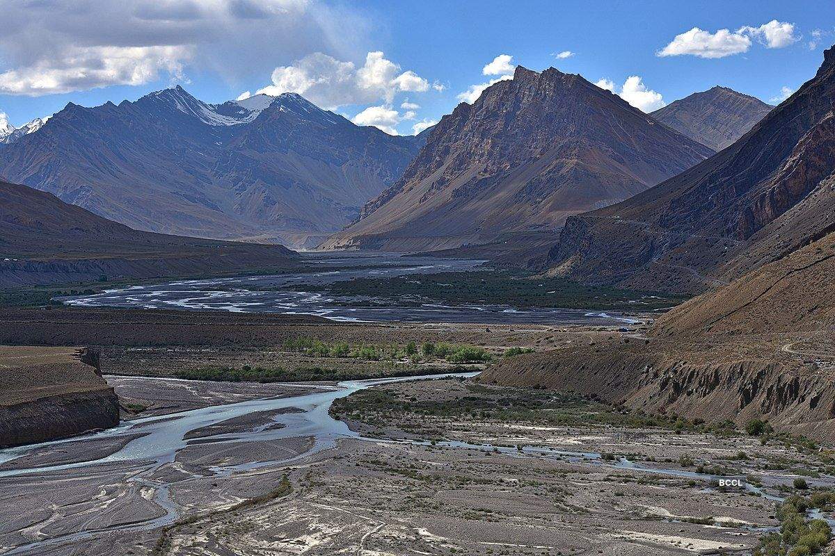 Incredible images  of top 15 valleys of India