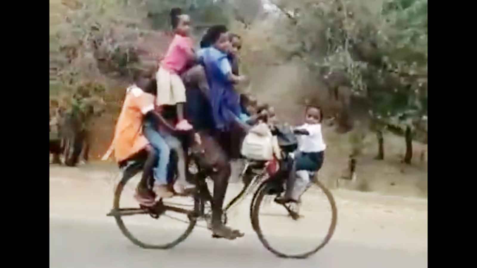 Viral video: A family that rides together, stays together!