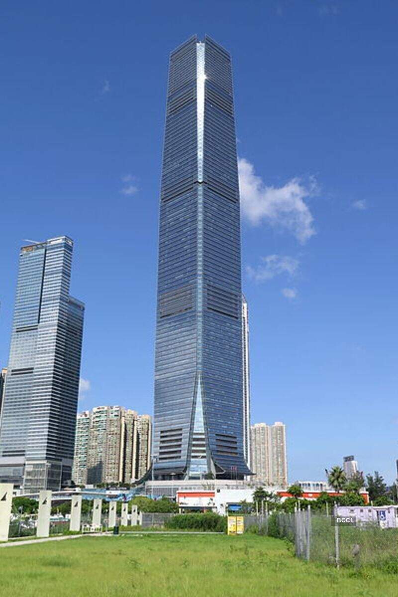 20 Awe-inspiring tallest buildings around the world