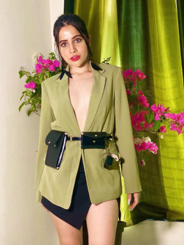 Urfi Javed commands attention with unconventional outfits, bewitching pictures make heads turn