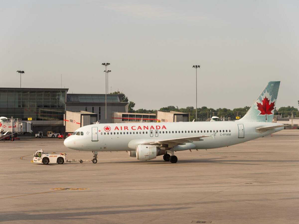 Canada might ask returning travellers to quarantine in hotels Canada might ask returning travellers to quarantine in hotels