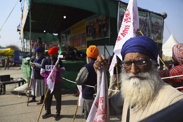 40 images that show the aftermath of tractor parade violence