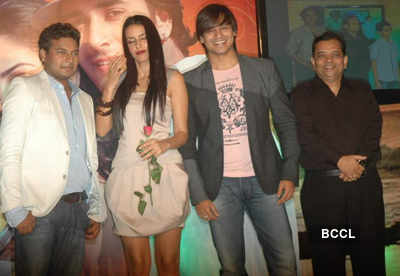 Neha, Vivek at music album launch