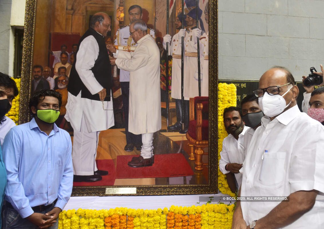 NCP leader Sharad Pawar celebrates 80th birthday