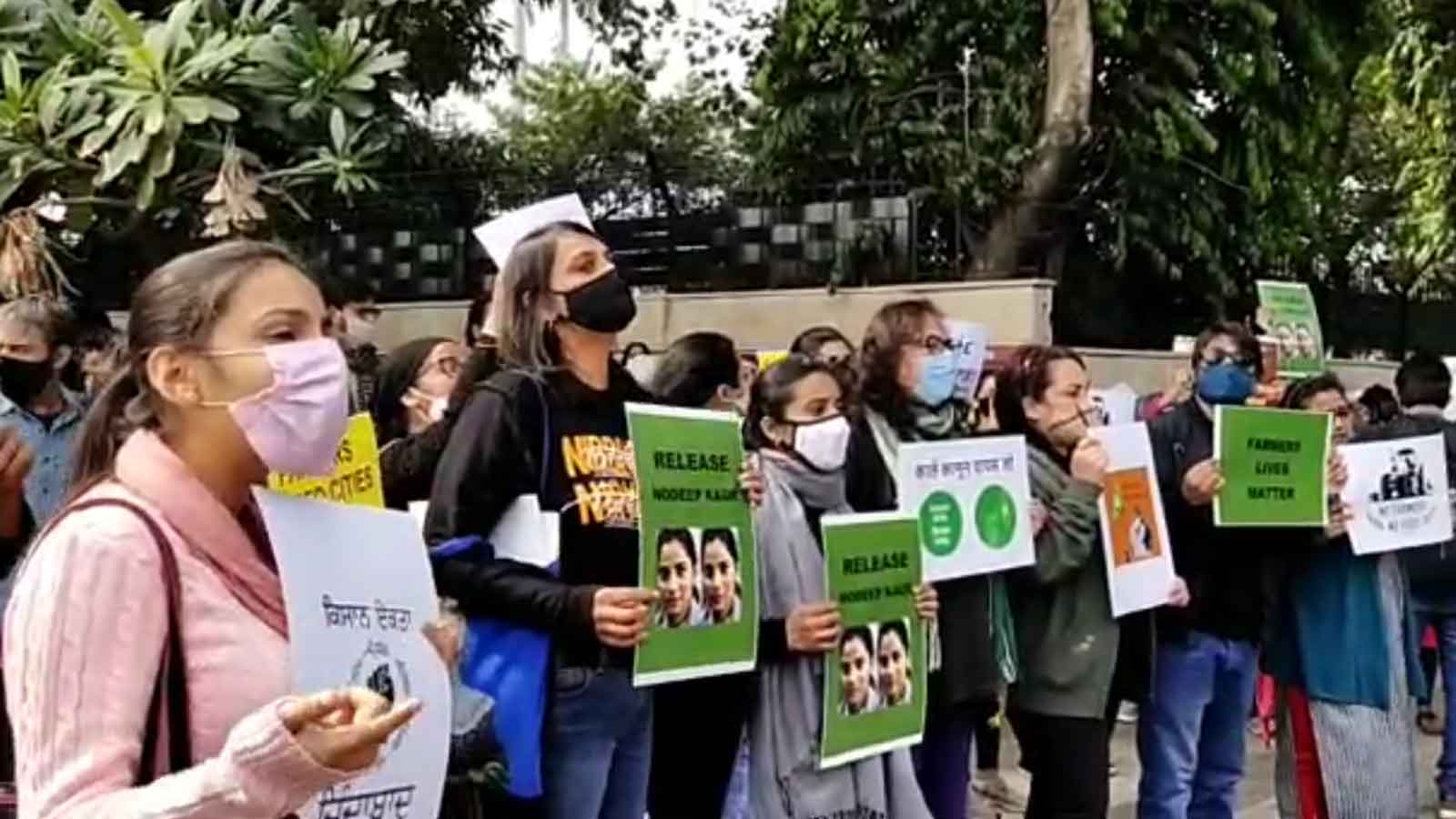 Delhi: March held to show support to farmers' protest against new ...