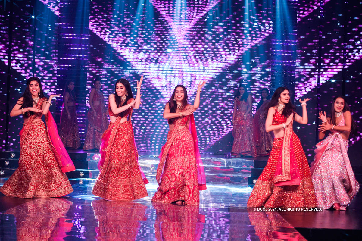 VLCC Femina Miss India 2020: Round 1: Mohey + Shobha Shringar Jewellers Collection Showcase