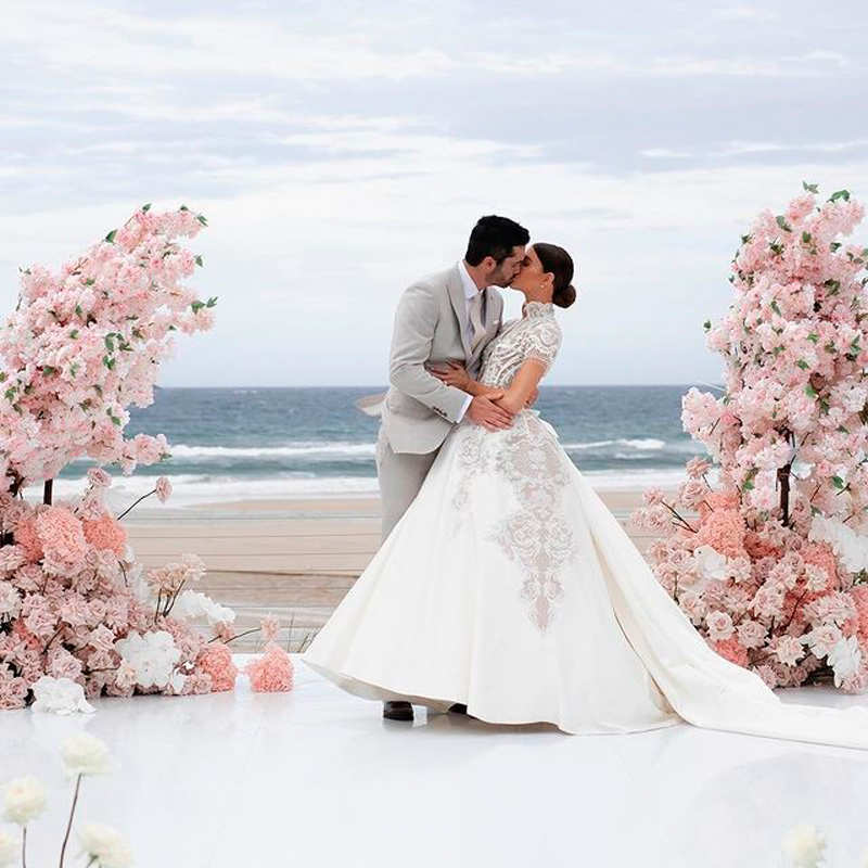 Former Miss World Australia Erin Holland and cricketer Ben Cutting get married