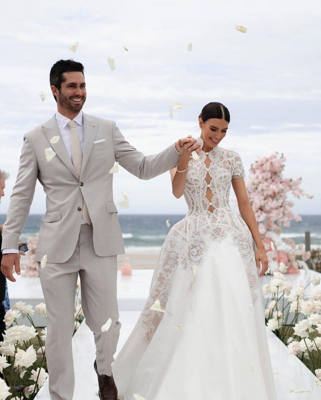 Beauty Queen Erin Holland Marries Australian Cricketer Ben Cutting