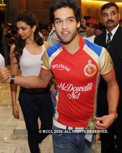 Deepika Padukone & Sidhartha Mallya