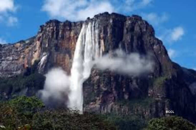 10 Most beautiful waterfalls around the world