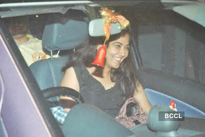 Stars at screening of 'Challo Dilli'