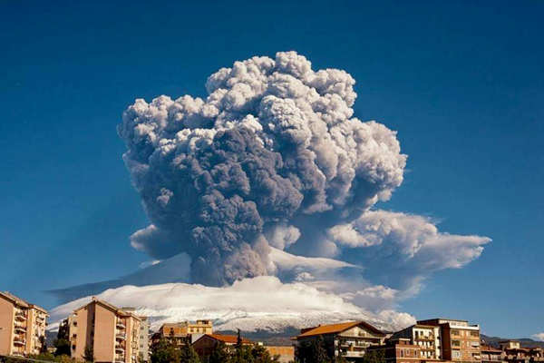 Mount Etna's eruptions leave volcanologists in awe