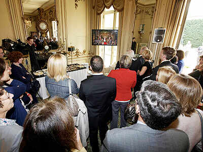 World watch Royal Wedding