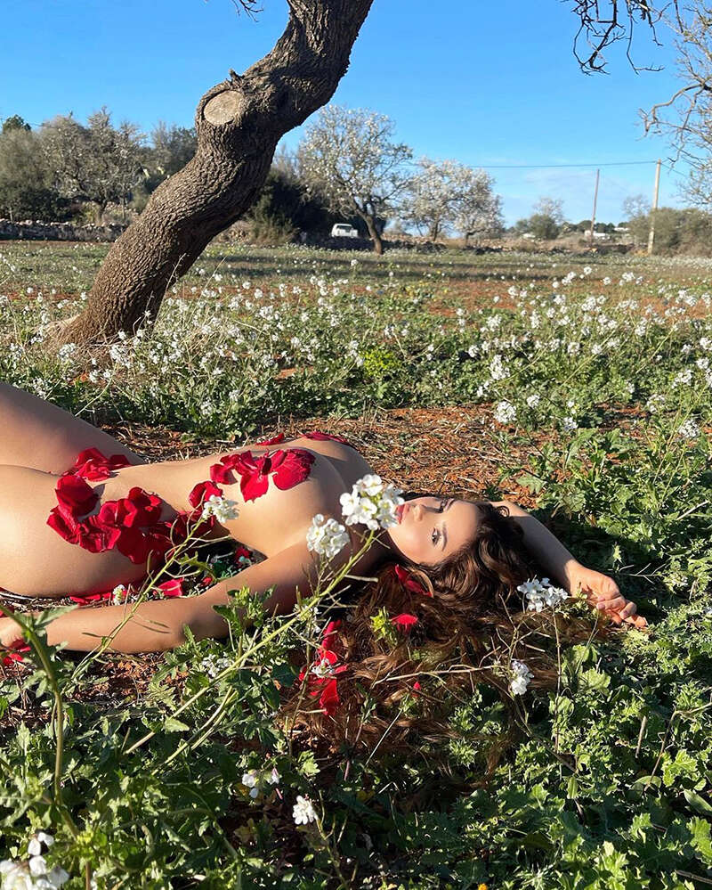 Instagram sensation shakes up the internet Instagram sensation shakes up the internet