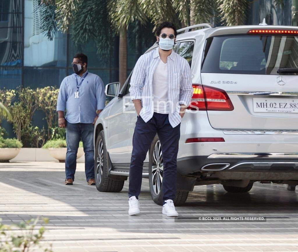 Varun Dhawan FOtos (3)