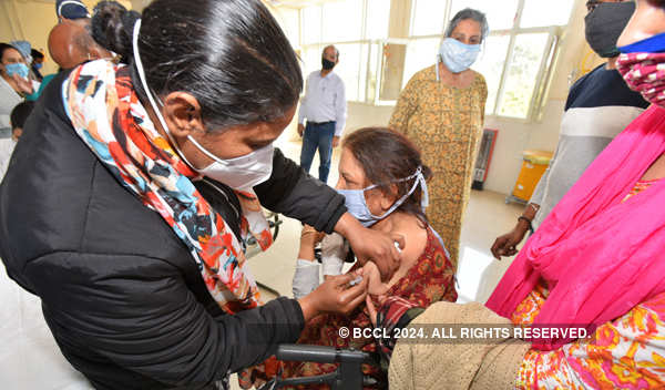 PM Modi takes first dose of Covid-19 vaccine