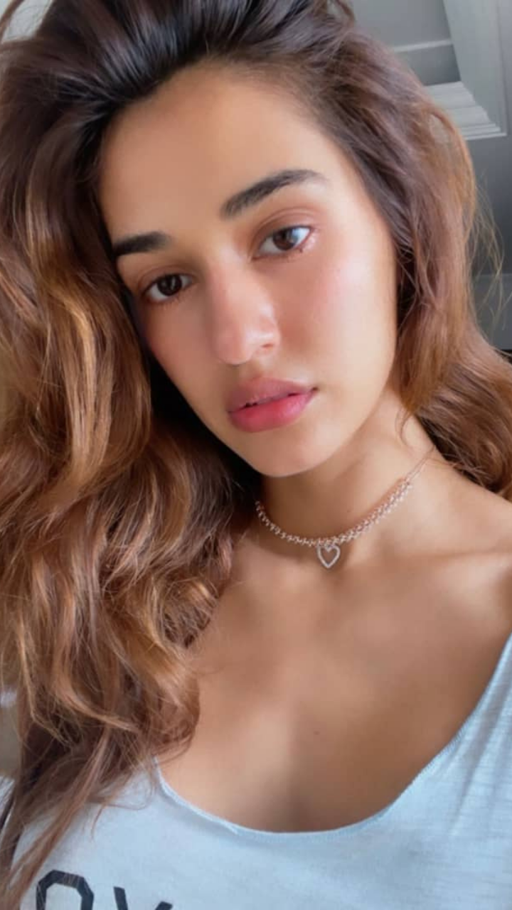 Makeup Tips To Take From Disha Patani Zoom Tv