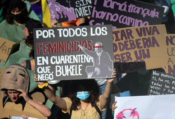 Thousands of El Salvador women march against femicide
