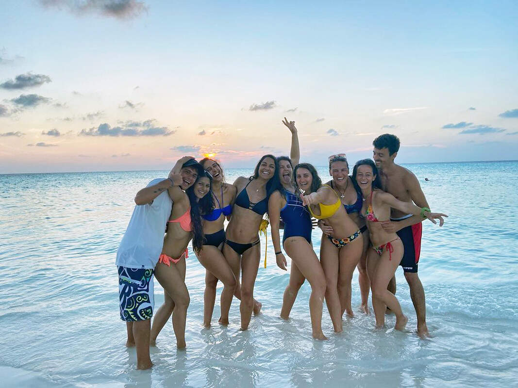 These vacation pictures of Tanishaa Mukerji will make you hit the beach!