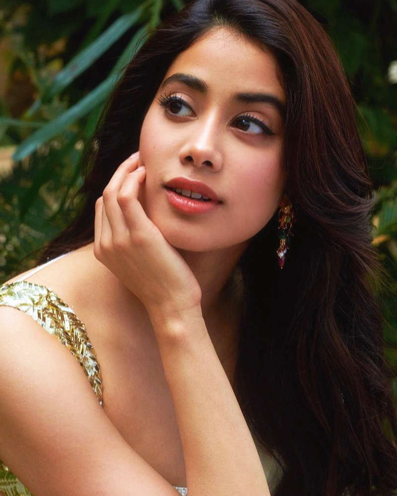 Janhvi Kapoor is making heads turn with her new dreamy photoshoots