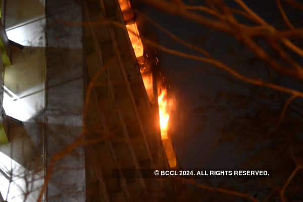 Kolkata: 9 killed in Railway building fire