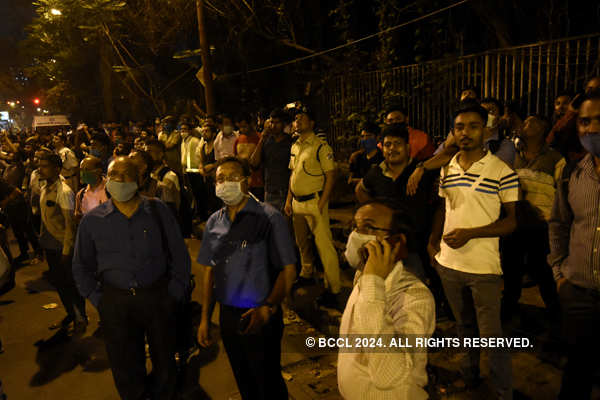 Kolkata: 9 killed in Railway building fire