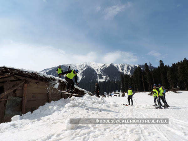 Tourism festival held in Kashmir