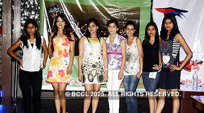 Beauty pageant : 'Miss Khoobsurat 2011'