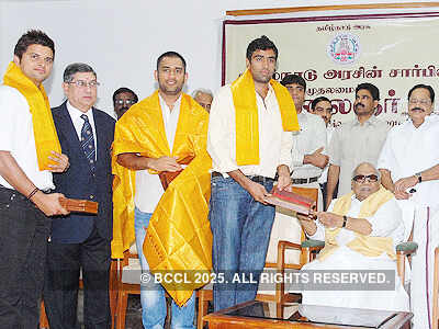 'World Champions' felicitated