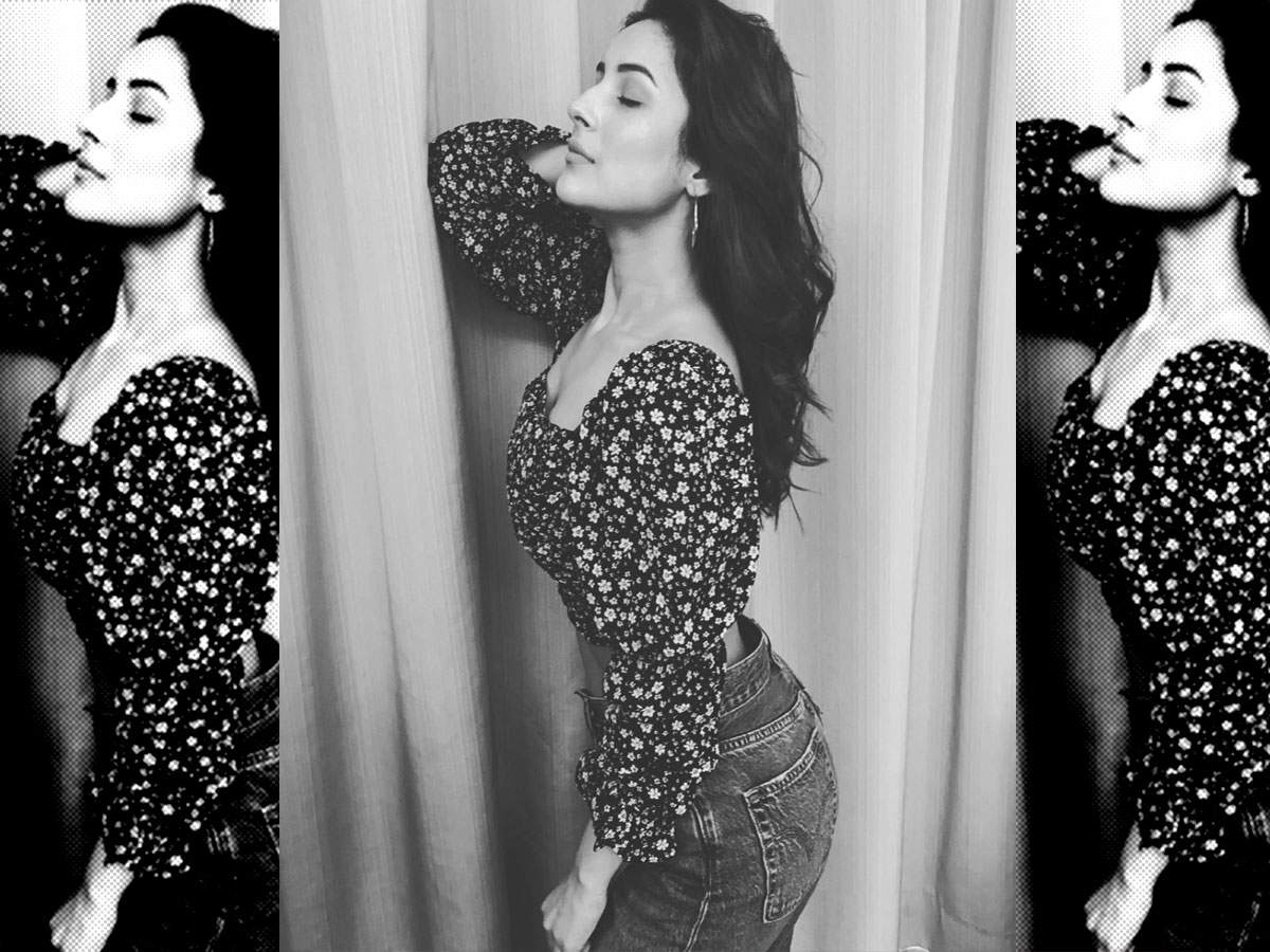​Shehnaaz Gill wins hearts with her latest monochrome picture