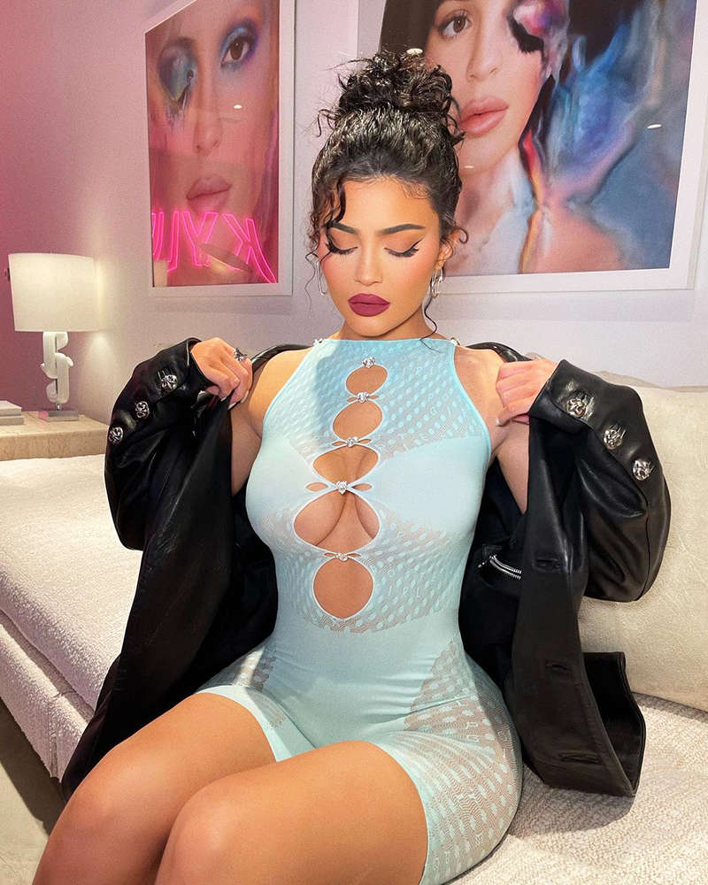 Viral photos of Kylie Jenner, 'The Youngest Self-Made Billionaire Ever'