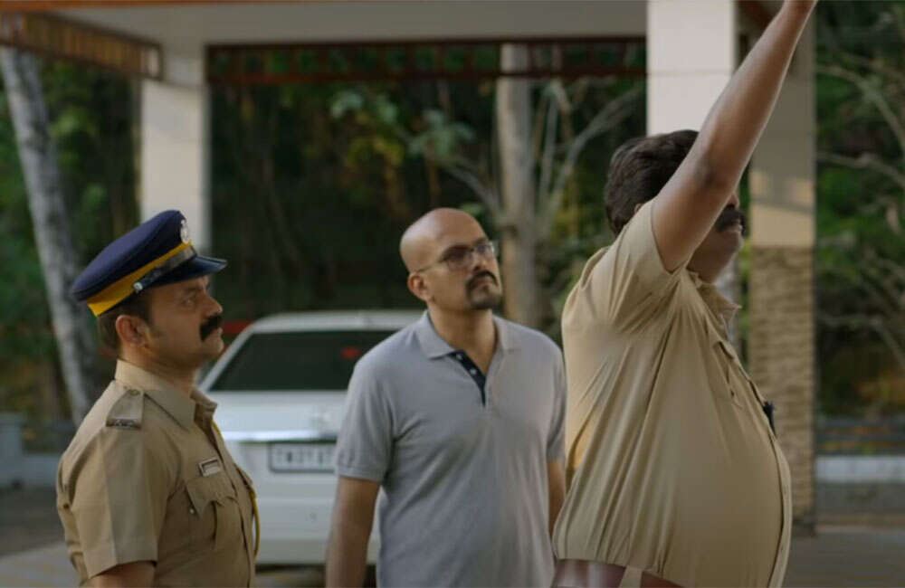 Nayattu3