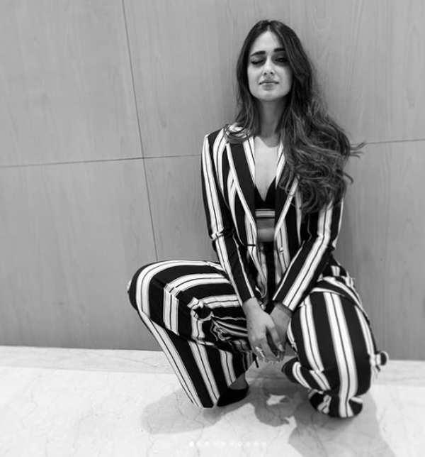 Ileana D'Cruz steps out in stylish summer outfit for Easter shopping