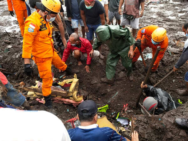 Indonesia: These pictures show the devastation caused by flash floods