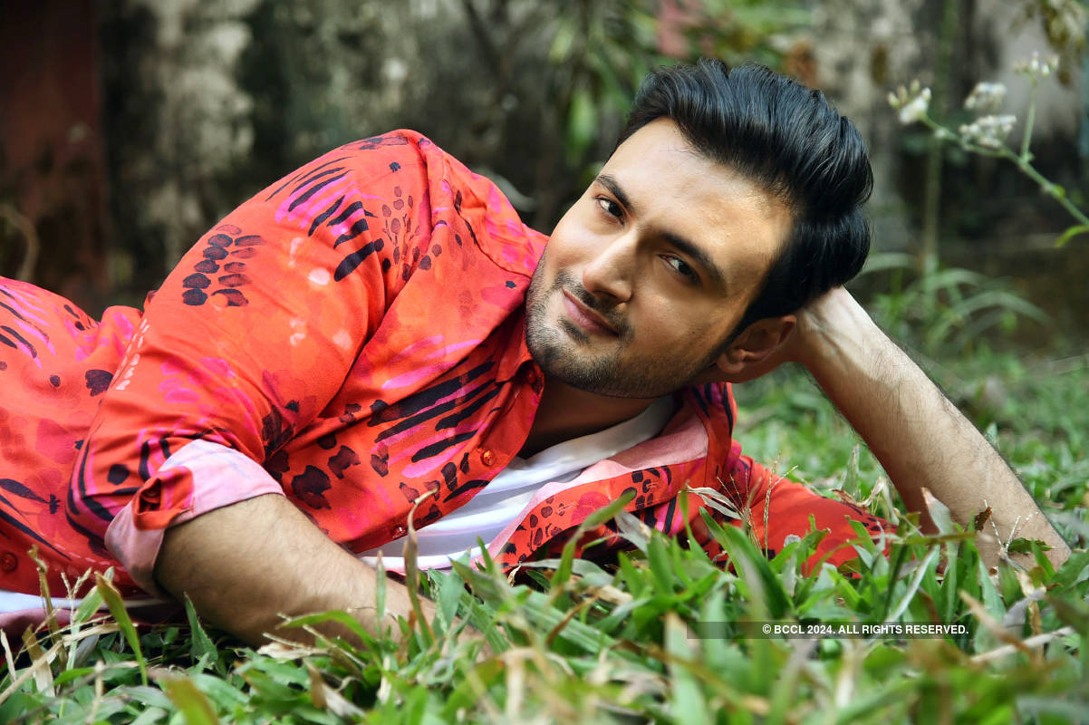 Tollywood actor Sean Banerjee's photoshoot- The Etimes Photogallery Page 10