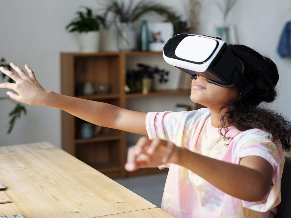 10 Cutting Edge Gadgets To Delight Your Tech Loving Kid The