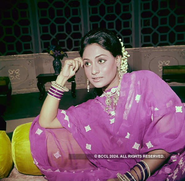 Jaya Bachchan: A Quintessential Actress Of Her Time Pics | Jaya ...