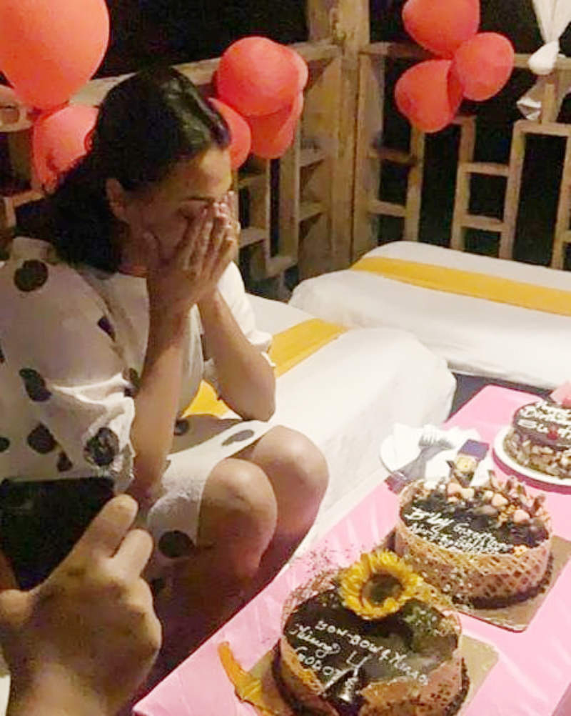 Swara Bhasker breaks down while celebrating her birthday with friends in Goa