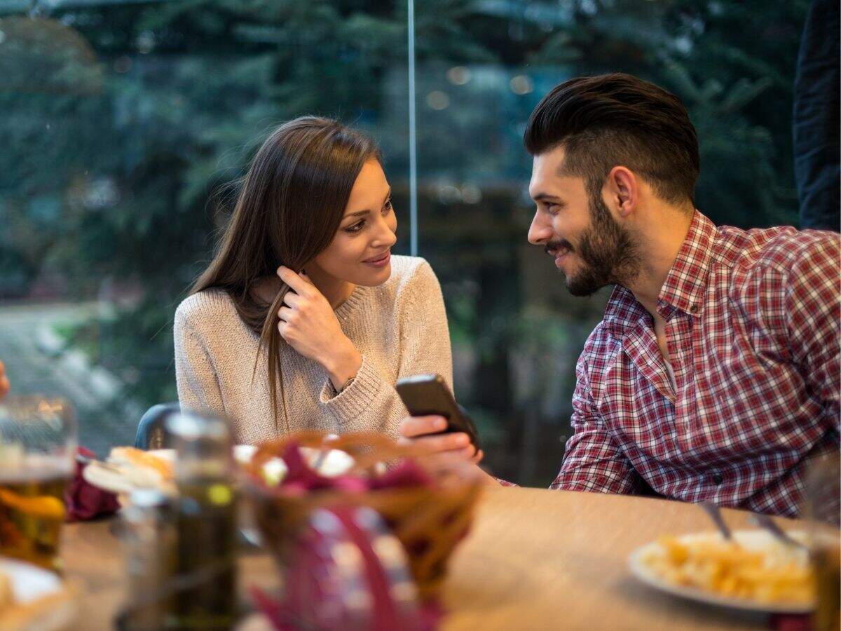 What are the best questions to ask on a first date?