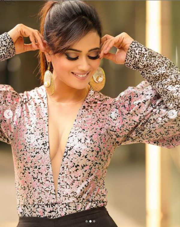 Shweta Tiwari's post weight loss pictures will leave you speechless