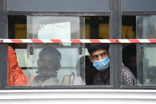 Lockdown: These pictures show the agony of migrant workers