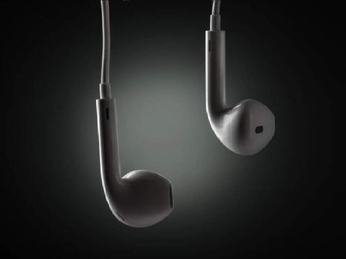 Wired Earphones on MensXP That Offer Extra Bass And Clarity Most